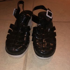 Jelly shoes